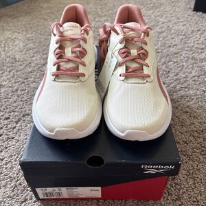 Reebok Women's Energen Lux Women New Chalk Clay Pink Running Shoes Size 9.5